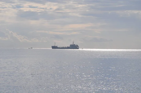 Kargo gemisi ulaşım