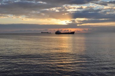 Kargo gemisi ulaşım