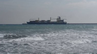 Kargo gemisi ulaşım