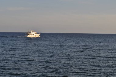 Açık denizde güzel tekne