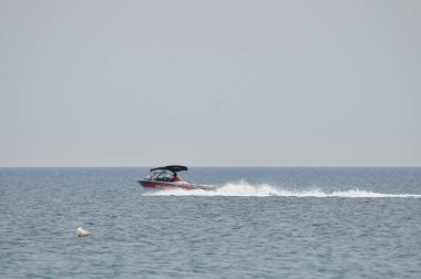 Açık denizde güzel tekne