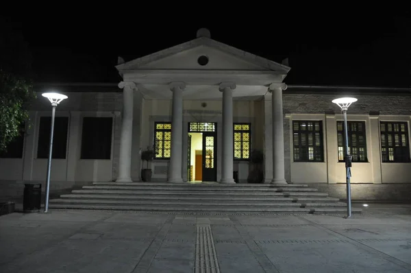 Hermosa Noche Chipre Universidad Tecnología Tepak Limassol Chipre — Foto de Stock