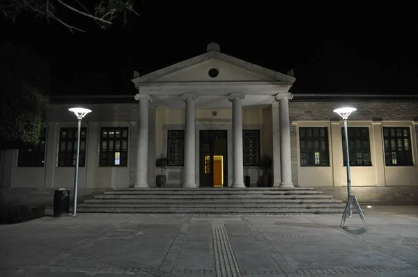 Bela Noite Chipre Universidade Tecnologia Tepak Limassol Chipre — Fotografia de Stock
