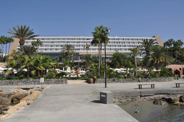 Piękny Amathus Beach Hotel Budynek Limassol Cyprze — Zdjęcie stockowe