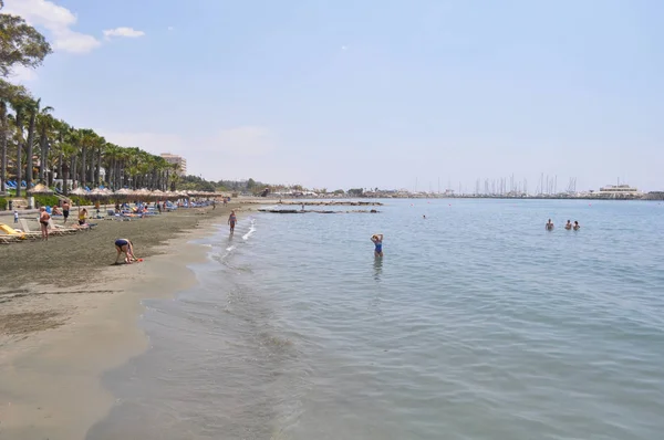 Güzel Otel Binası Limasol Kıbrıs — Stok fotoğraf