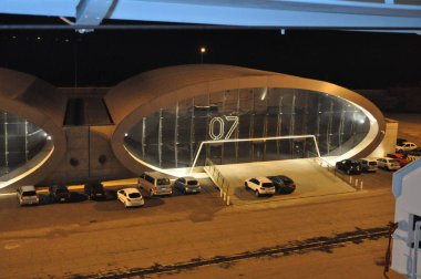 Güzel gece Uluslararası Limassol Port bina Limasol Kıbrıs