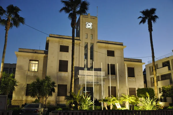 Hermoso Edificio Municipal Night Limassol Chipre — Foto de Stock