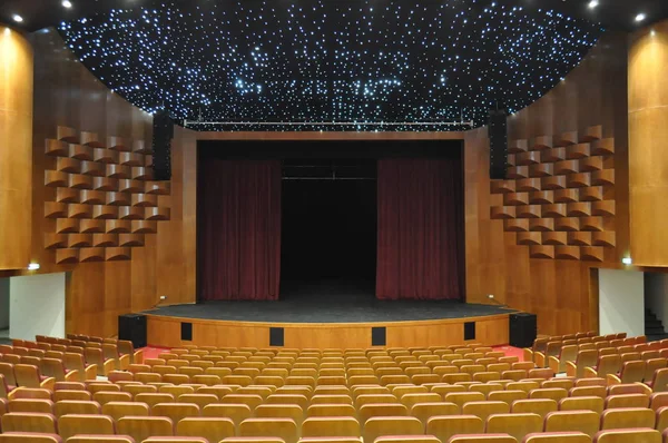 Bellissimo Teatro Municipale Pattihio Limassol Cipro — Foto Stock