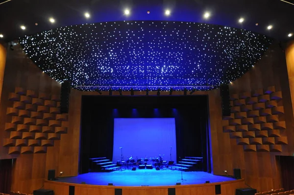 Güzel Pattihio Limasol Municipal Tiyatrosu Kıbrıs