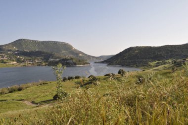 Kıbrıs'ta güzel Akrounta Barajı