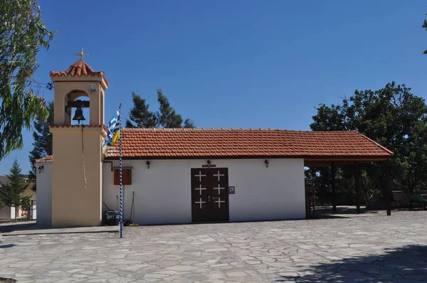 Hermosa Iglesia Ortodoxa Agios Gewrgios Chipre —  Fotos de Stock