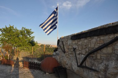 Yunanistan ve Kıbrıs bayrağı bayrak direği