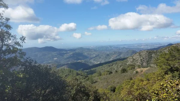 Den Vackra Naturliga Bergslandskapet Cypern Massivet Bakgrunden Vid Solnedgången — Stockfoto