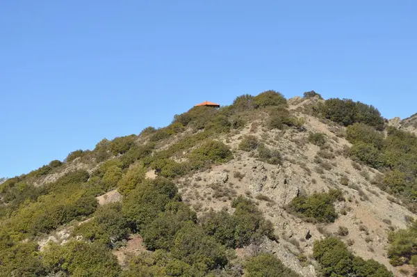 美丽的自然山景在塞浦路斯马西夫在日落的背景 — 图库照片