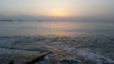 Güzel gün batımı doğal deniz manzara