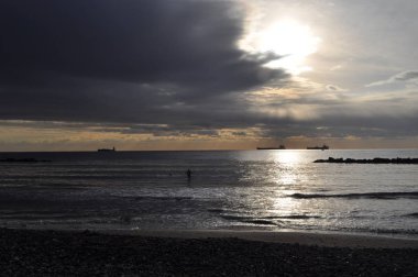 Güzel gün batımı doğal deniz manzara