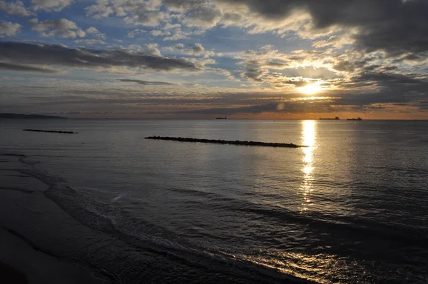 Όμορφο Ηλιοβασίλεμα Φυσικό Τοπίο Της Θάλασσας — Φωτογραφία Αρχείου