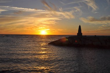 Güzel gün batımı doğal deniz manzara