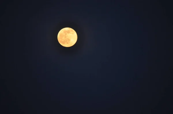 Bela Paisagem Céu Negro Com Lua — Fotografia de Stock