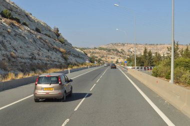 Küçük Tünel yolu