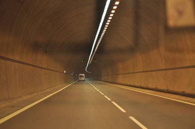 Küçük Tünel yolu