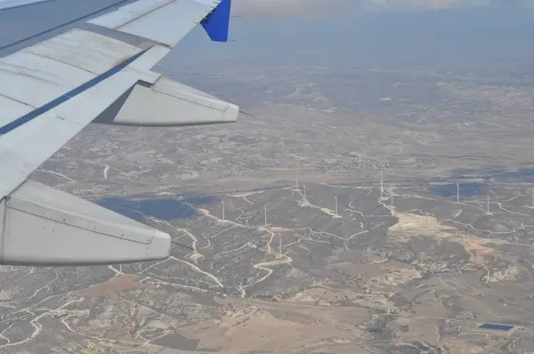 飛行機の窓からの美しい眺め キプロス — ストック写真