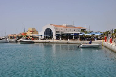 Kıbrıs'ta güzel Limasol Marina