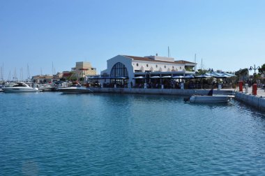 Kıbrıs'ta güzel Limasol Marina