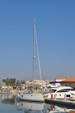 Kıbrıs'ta güzel Limasol Marina