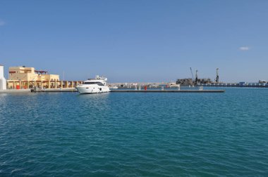 Kıbrıs'ta güzel Limasol Marina