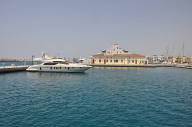 Kıbrıs'ta güzel Limasol Marina