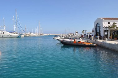 Kıbrıs'ta güzel Limasol Marina