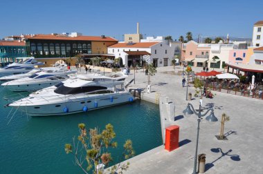 Kıbrıs'ta güzel Limasol Marina