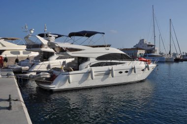 Kıbrıs'ta güzel Limasol Marina