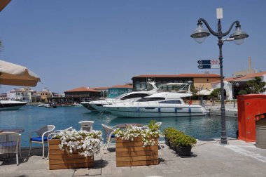 Kıbrıs'ta güzel Limasol Marina