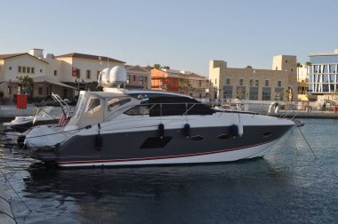 Kıbrıs'ta güzel Limasol Marina