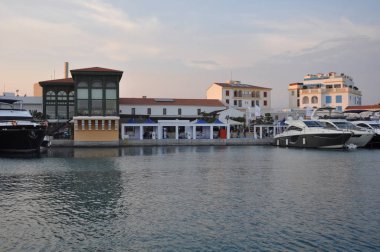Kıbrıs'ta güzel Limasol Marina