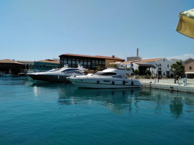Kıbrıs'ta güzel Limasol Marina