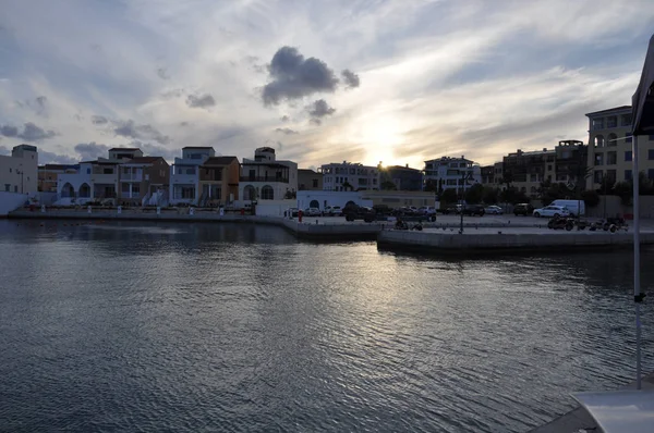 キプロスの美しいリマソールマリーナ — ストック写真