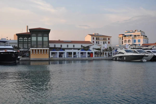 Gyönyörű Limassol Marina Cipruson — Stock Fotó