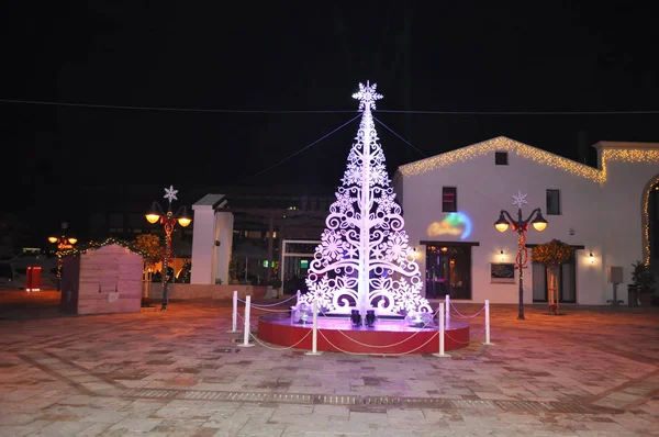 Kıbrıs'ta güzel Noel Gecesi Limasol Marina