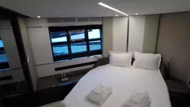 Beau Yacht Luxe — Video
