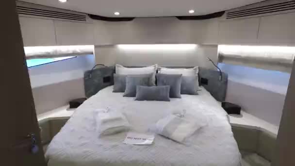Beau Yacht Luxe — Video