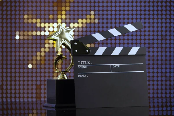 Clapper Board Trophy Front Big Screen — Stock Photo, Image