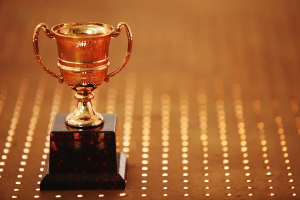 Troféu Vencedor Pegboard Com Efeito Luz — Fotografia de Stock