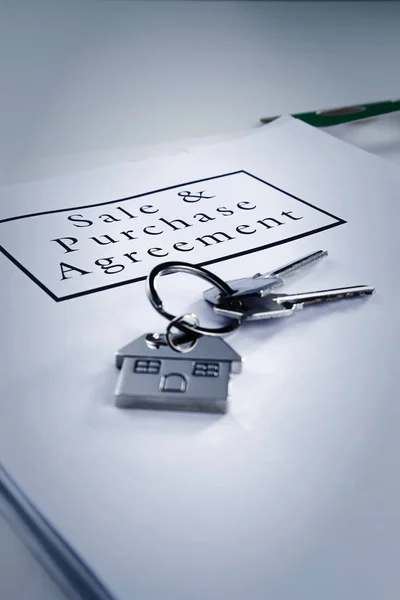 Mortgage Kredi Anlaşması Uygulama Ile Şeklinde Anahtarlık — Stok fotoğraf