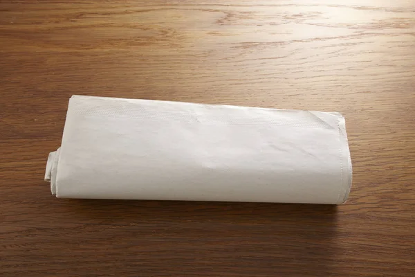 Blanco Papier Scroll Met Kopie Ruimte Houten Achtergrond — Stockfoto