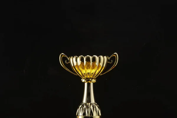 Trophäe Vor Der Tafel — Stockfoto