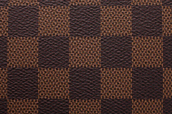 Kuala Lumpur, Malezya - 19 Aralık 2016: Louis Vuitton cüzdan beyaz arka plan üzerinde