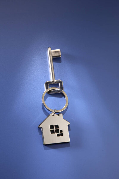 key and key ring with silver house shape 